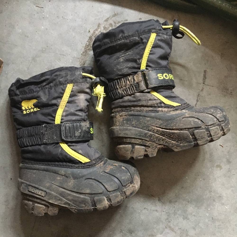Sorel boots size 6